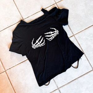 SHEIN • Distressed Graphic Tee